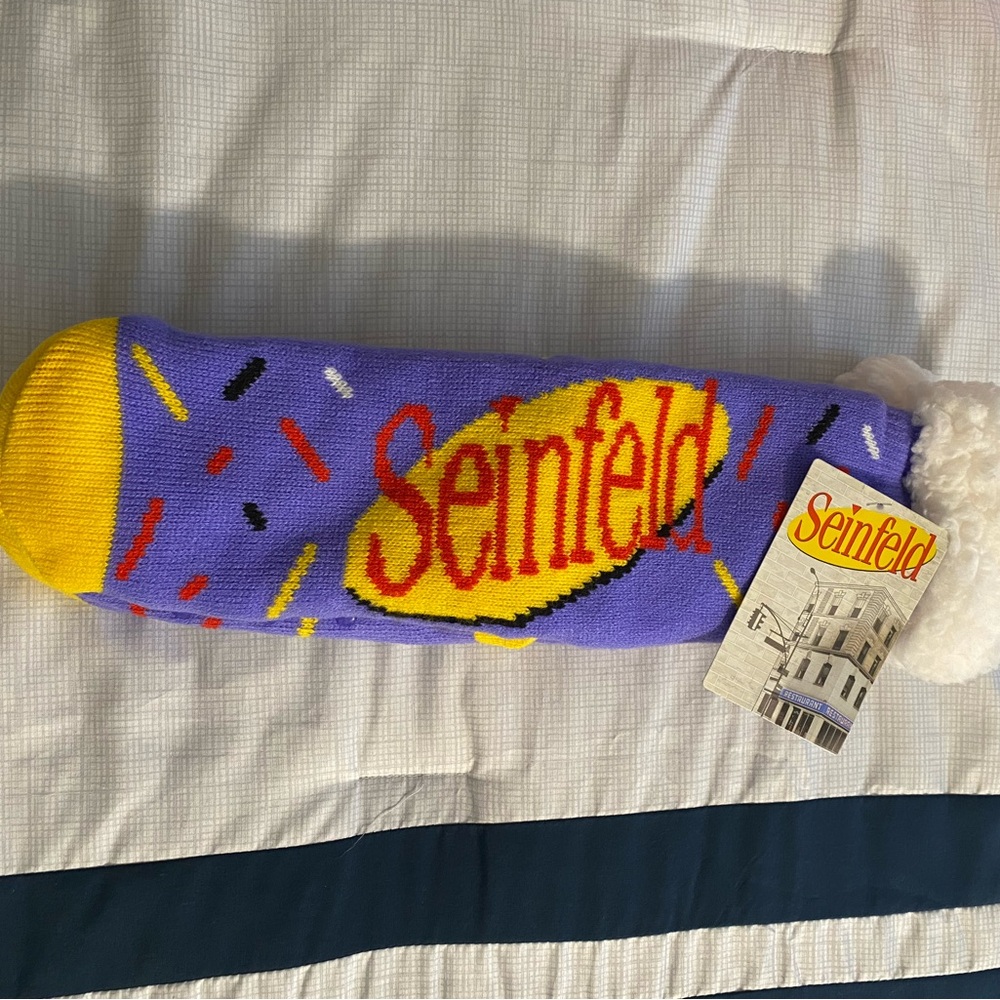 Batman & Seinfeld—3 Sherpa Slipper Sock Bundle - Picture 8 of 11